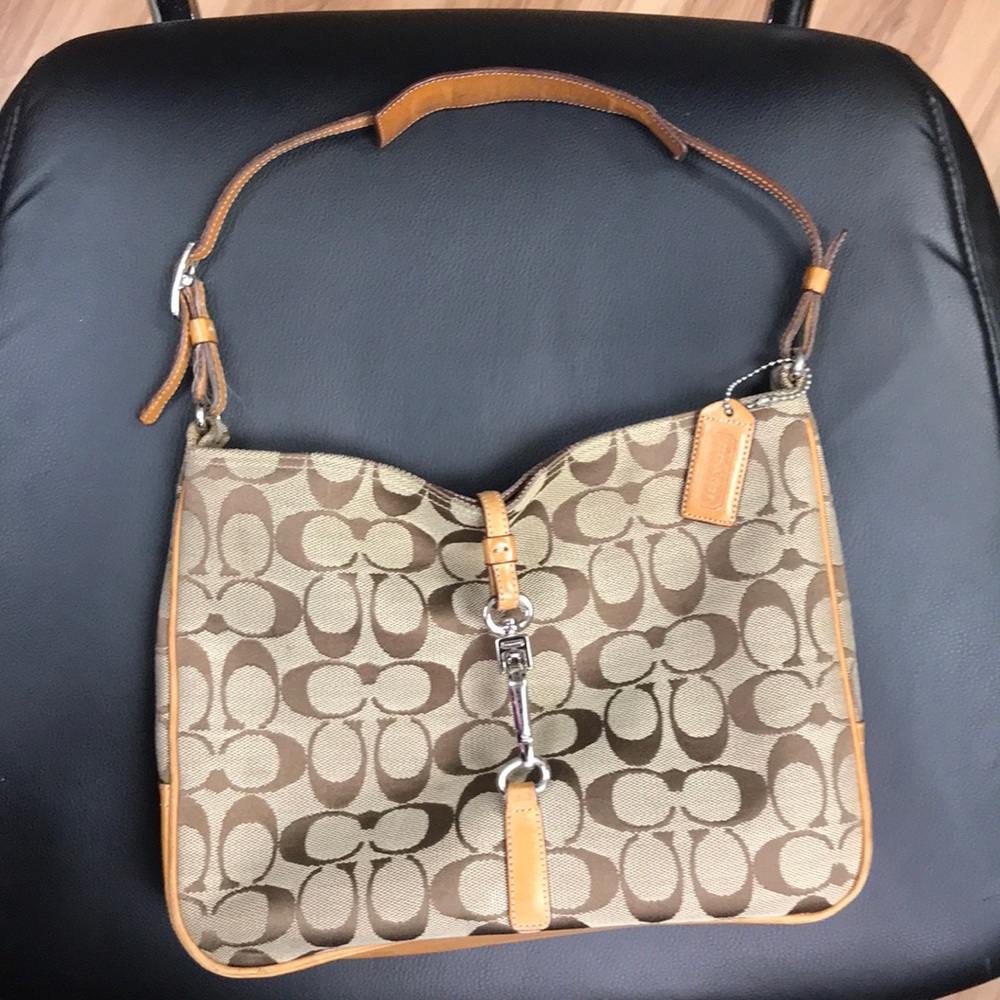 Coach shoulder bag